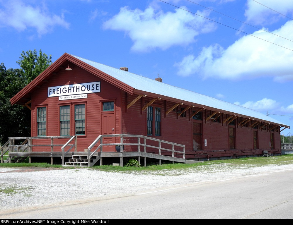 Former CB&Q freight depot